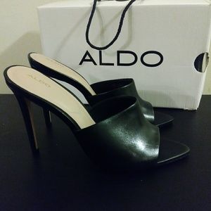 Aldo's slide on heel